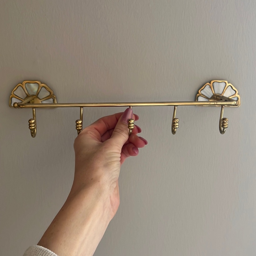 Anthropologie Jewelry Holder ✨